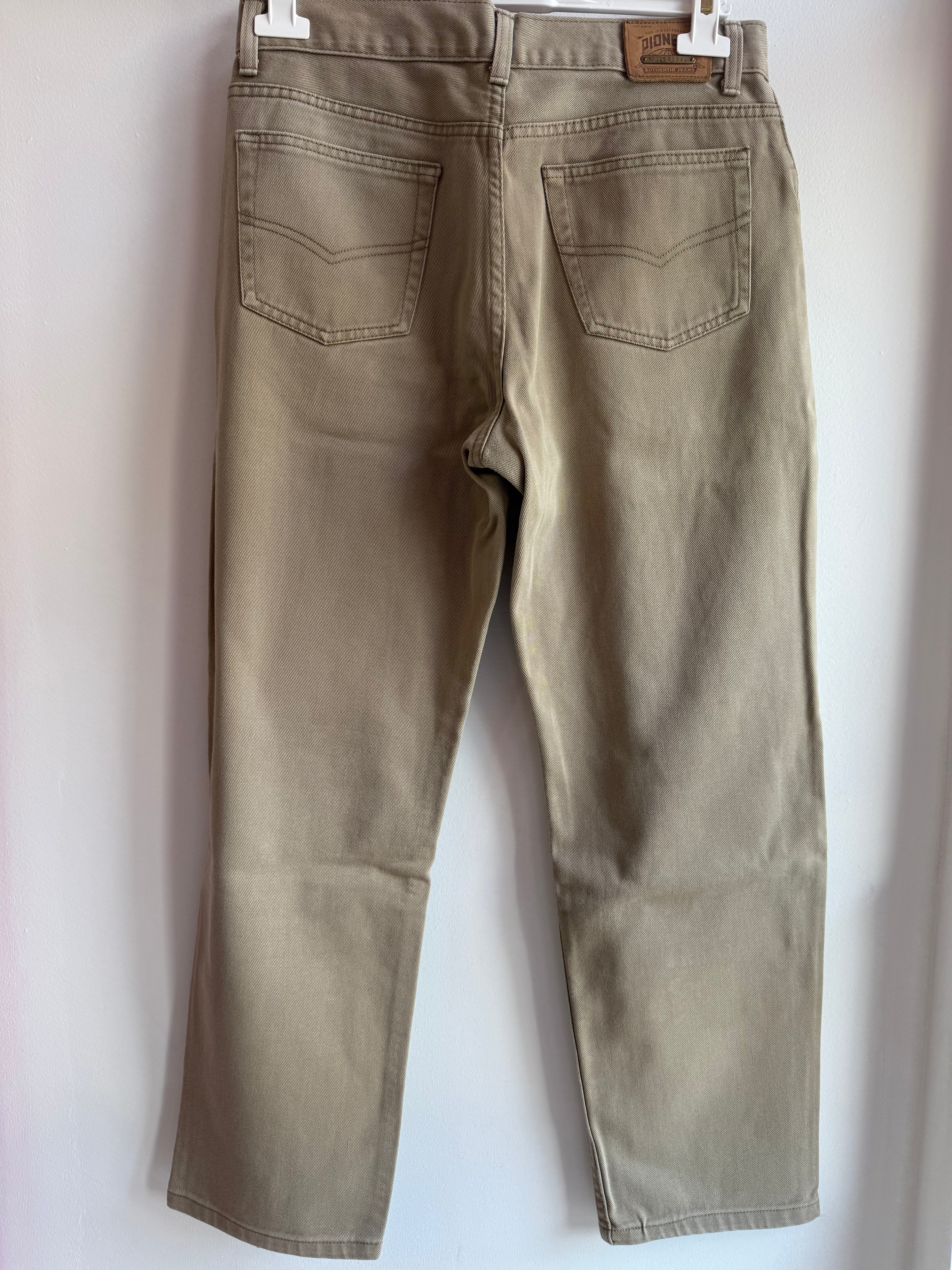 Jeans Pioneer